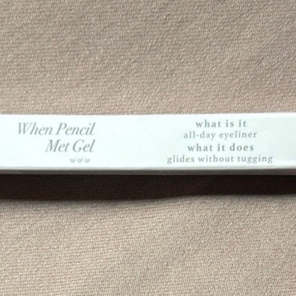 Julep Beauty Eyeliner Pencil - Blackest Black Matte - Picture 5 of 10